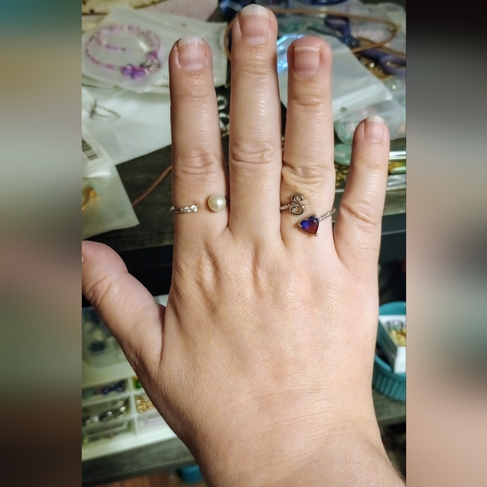 Silver letter S adjustable ring - Picture 3 of 4
